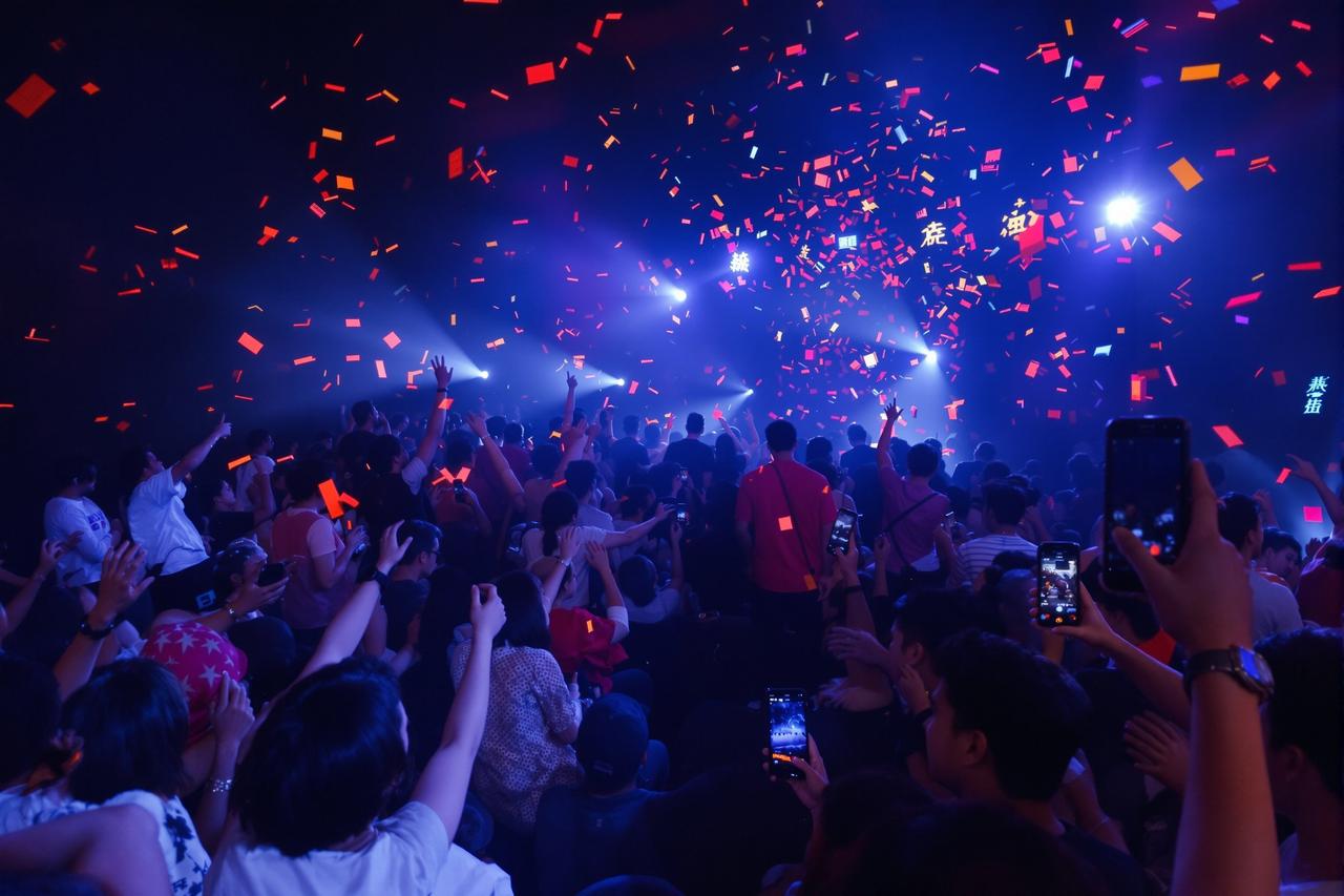 《星河漫漫》全球票房突破30亿，创热门影视历史新高